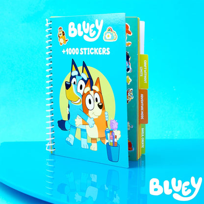 Bluey Libro de pegatinas para niños con 28 hojas de pegatinas, más de 1000 pegatinas para álbumes de recortes, juego de actividades artísticas, regalos para niños