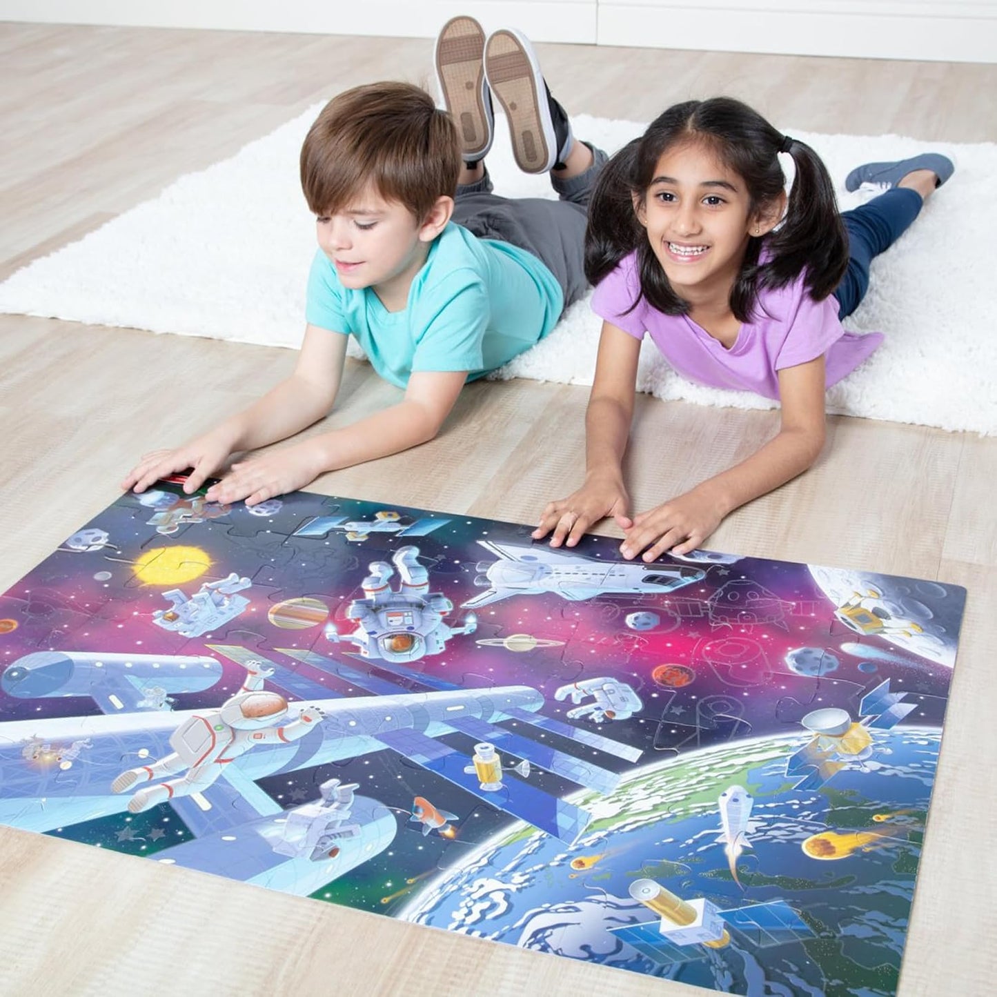 Melissa & Doug Space Glow-in-the-Dark Jigsaw Floor Puzzle - 48 peças, quebra-cabeças para crianças de 3 anos, quebra-cabeça de papelão, brinquedos Montessori, quebra-cabeças para crianças, solução de problemas