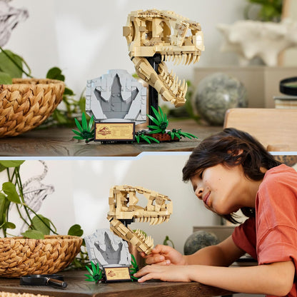 LEGO Fósseis de dinossauro Jurassic World: brinquedo de caveira T. rex para meninos, meninas e crianças de 9 anos ou mais, kit de modelo de esqueleto 3D com mandíbula de abertura