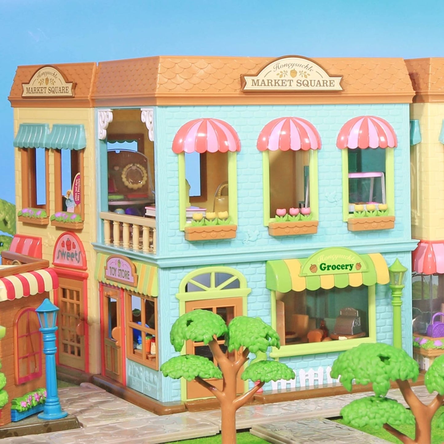 Li'l Woodzeez - Honeysuckle Hillside Cottage - Conjunto de brinquedos de 20 peças com casinha de brinquedo, móveis e acessórios - Casas em miniatura e conjuntos de jogos para crianças de 3 anos ou mais