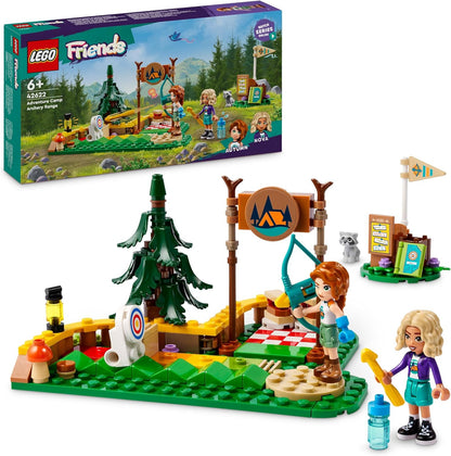 LEGO Conjunto de campo de tiro com arco Friends Adventure Camp, brinquedo de construção para meninas, meninos e crianças de 6 anos ou mais, com arco e flechas de brinquedo, 2 minibonecas, uma figura de guaxinim e acessórios, ideia de