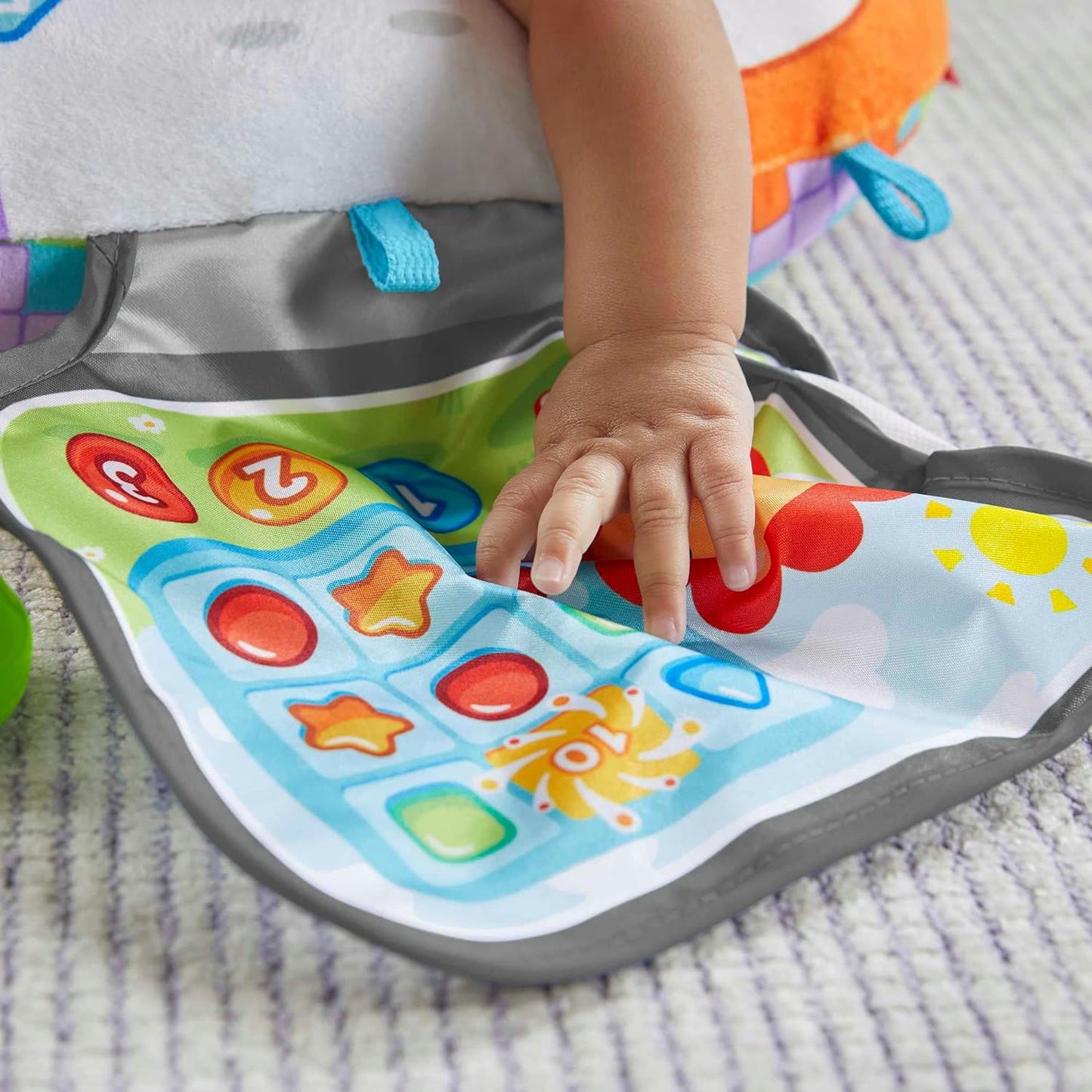 Fisher-Price Littlest Gamer Tummy Wedge, brinquedo sensorial para bebê na hora da barriga