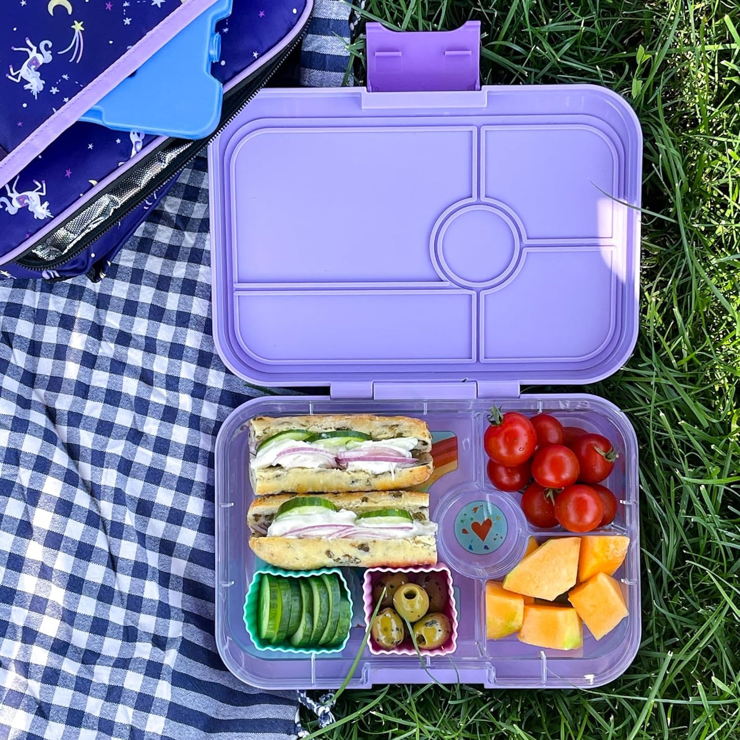 yumbox  Tapas tamanho maior - lancheira Bento à prova de vazamentos de 4 compartimentos para pré-adolescentes, adolescentes e adultos (roxo Sevilha com bandeja arco-íris)