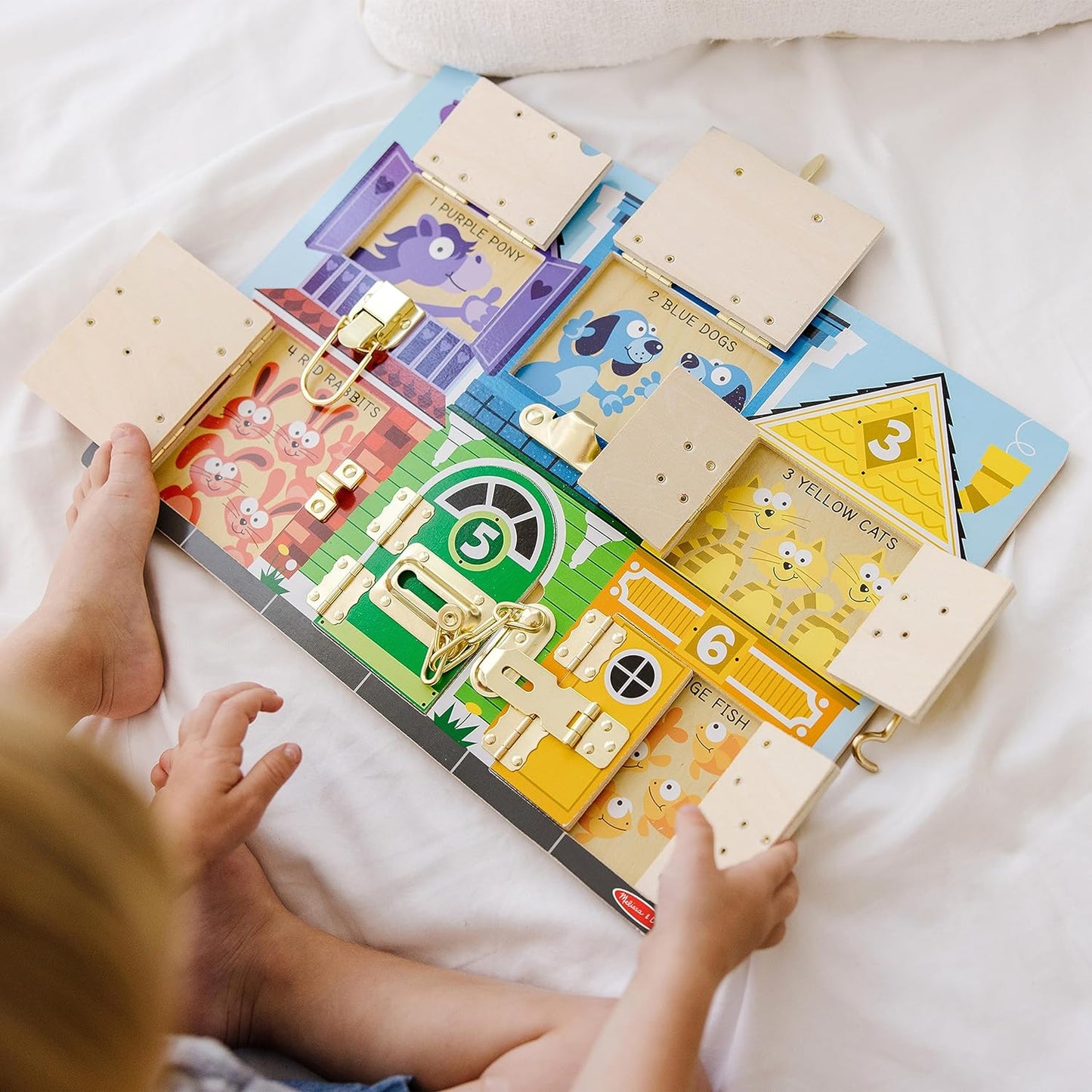 Melissa & Doug  As pistas de Blue e você! Quadro de atividades de madeira com cartões de dicas | Pacote de quadro de atividades para crianças | Jogo de desenvolvimento | 3+ | Presentes para menino ou menina