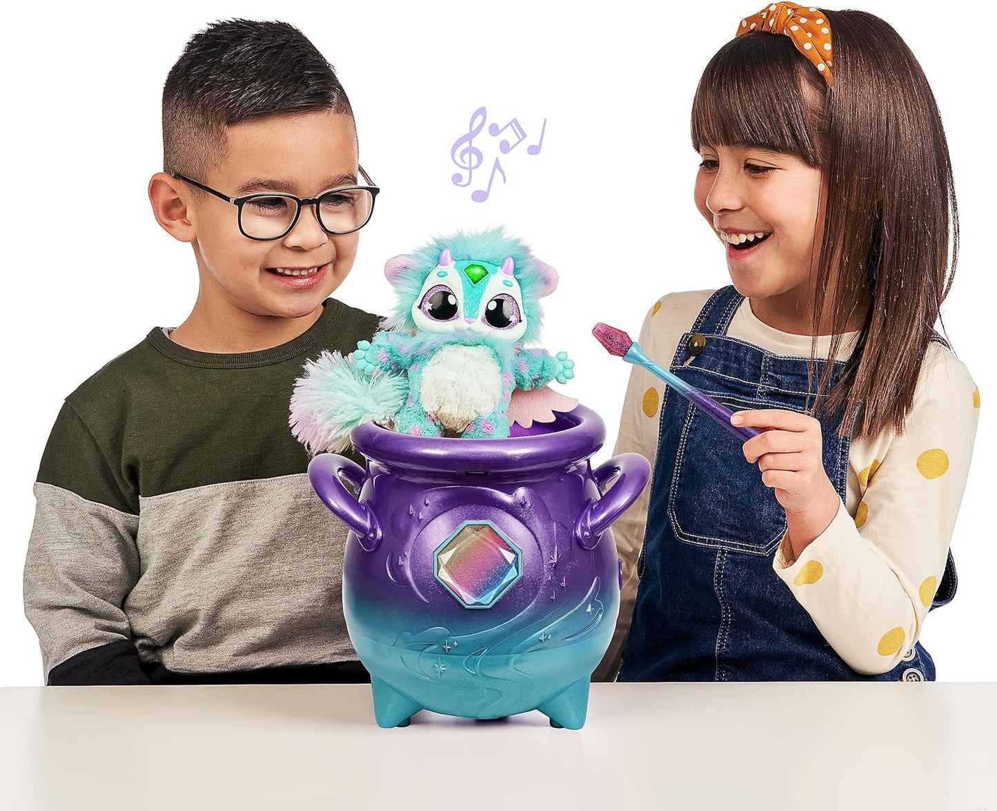 Magic Mixies - Caldeirão roxo mágico com névoa real com brinquedo interativo azul e de pelúcia de 8 polegadas, siga o livro de feitiços Adicione os ingredientes mágicos, quem você criará magicamente?