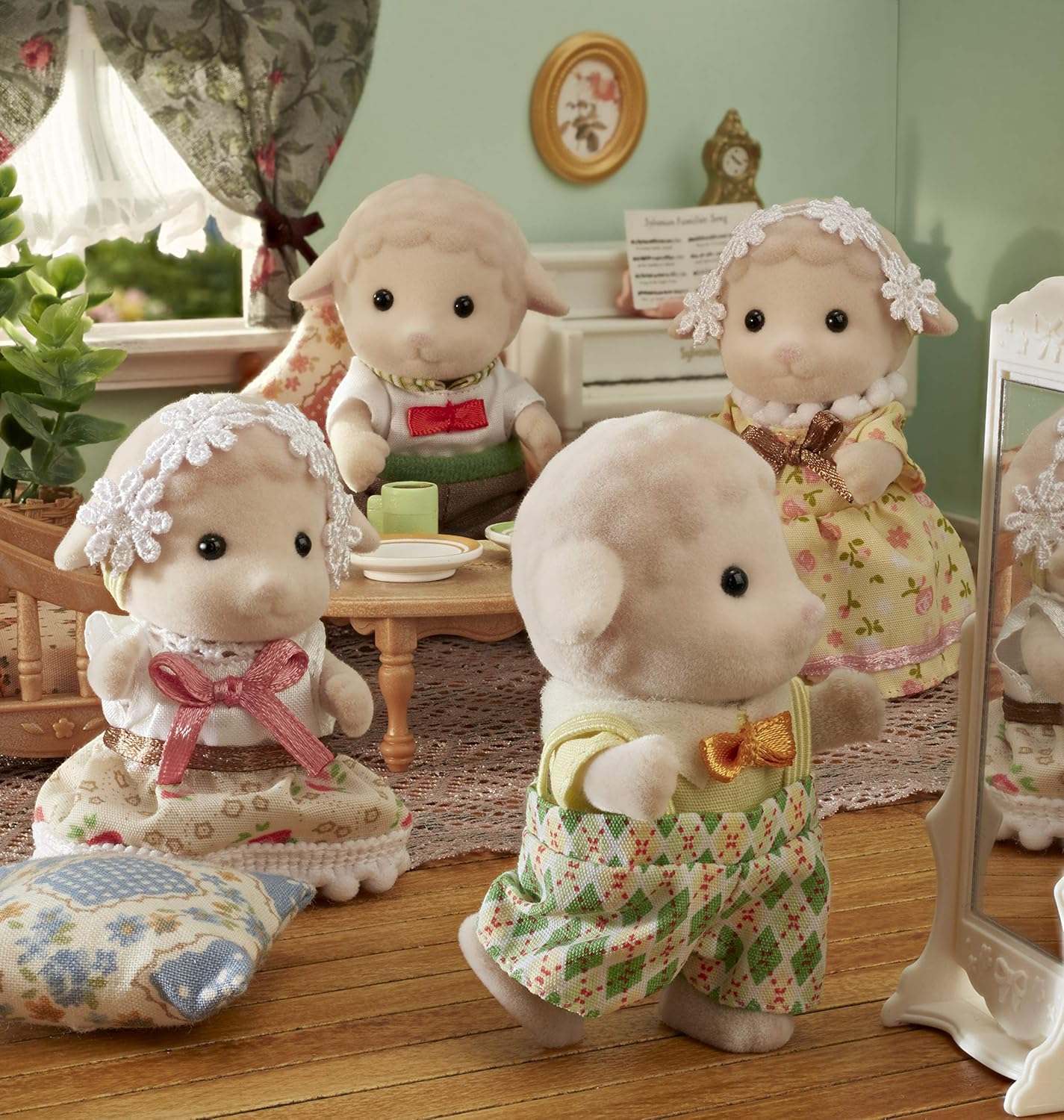 Sylvanian Families Família de ovelhas - conjunto de casa de bonecas 5619