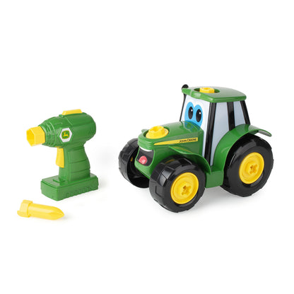 Tomy John Deere construye un tractor Johnny