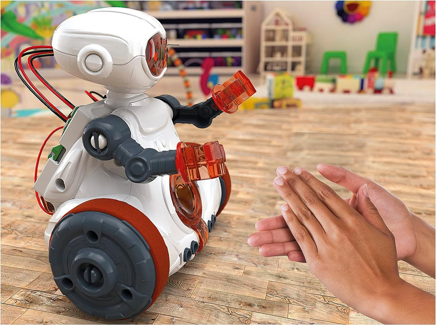 Clementoni 75053 Science &amp; Play Mio Robot, Scientific, Set de construcción, Regalo para niños a partir de 8 años, Juguetes STEM, Versión en inglés Hecho en Italia, Multicolor