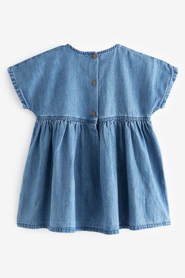 |Girl| Vestido Azul Denim Morango Bordado (3 meses a 8 anos)