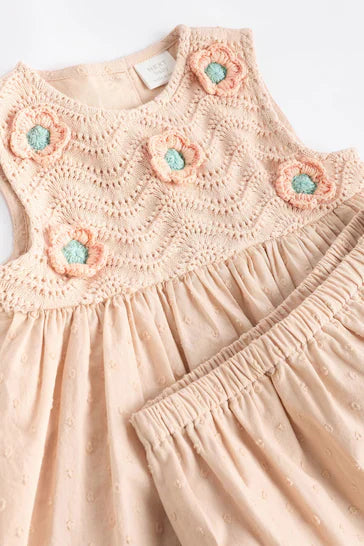 |Niña| Conjunto Vestido y Bloomer Beige con Detalle de Ganchillo para Bebé (0 meses a 2 años)