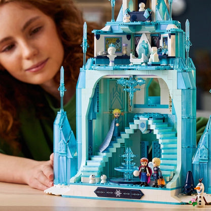 LEGO 43197 - Brinquedo de construção da princesa Disney, o castelo de gelo