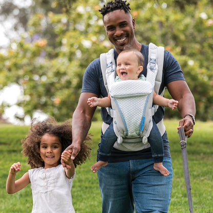 Infantino Staycool™ 4 em 1 macio e respirável conversível Suporte