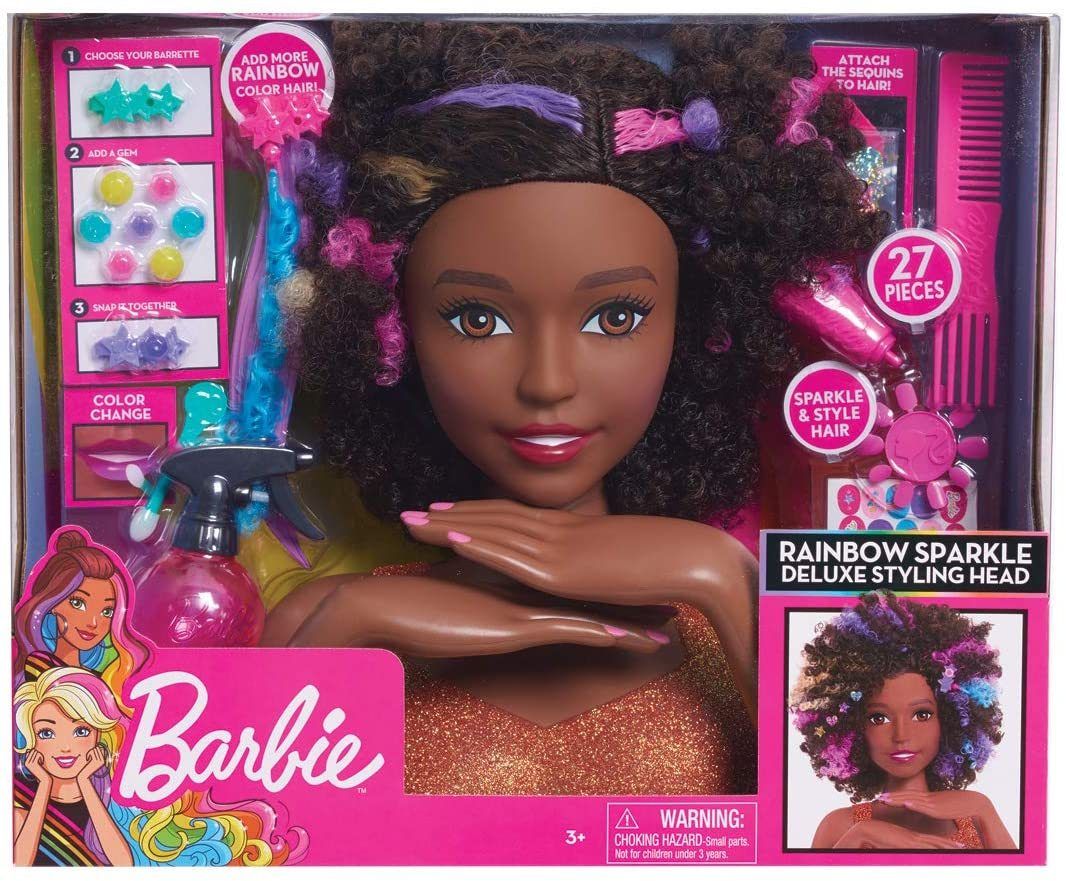 Barbie no cabeleireiro em COQUINHOS